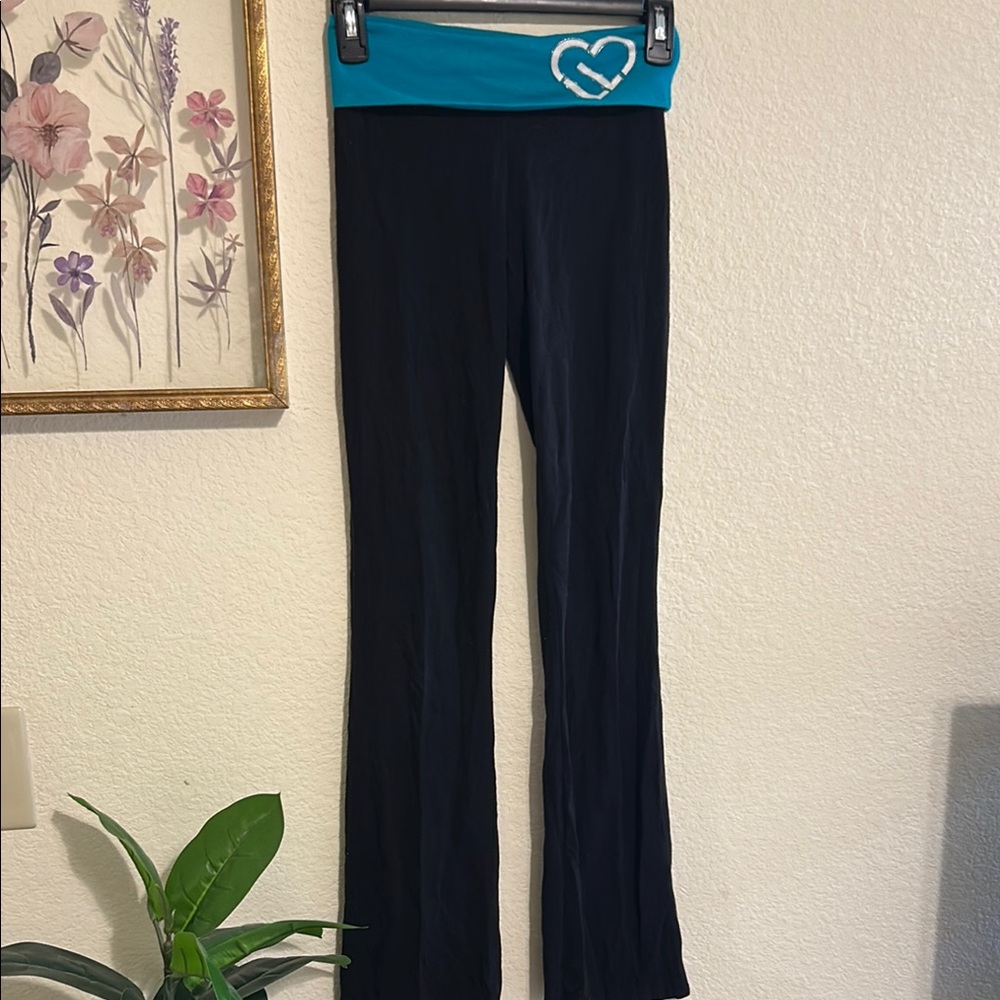 Aero yoga pants